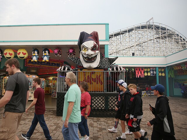 Halloween Haunt scares up a good time at Kings Island
